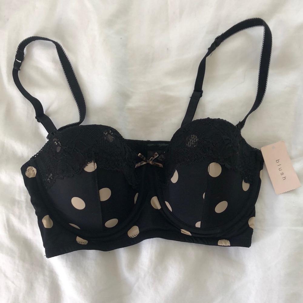 NWT convertible bra
